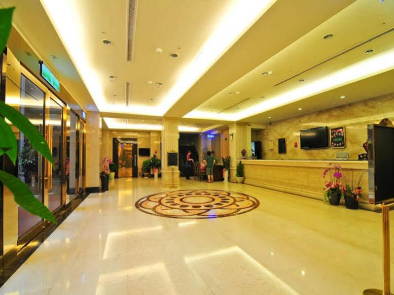 Chong Yu Hotel Taoyuan Zewnętrze zdjęcie